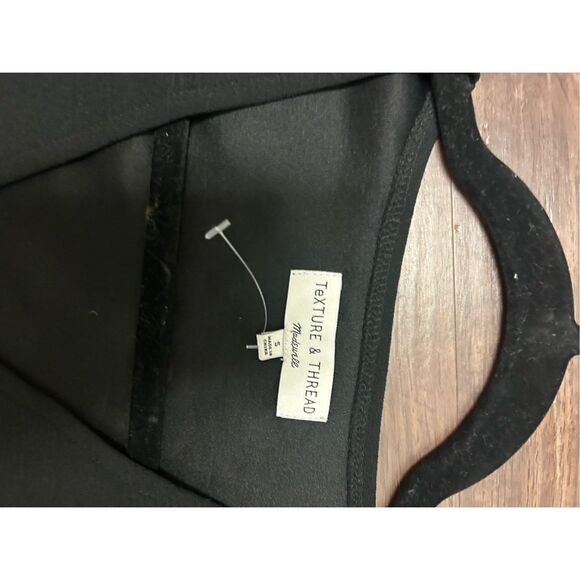 Madewell Texture & Thread Crepe Wrap Top, Black Blouse, Sz Small, MSRP $49 - Picture 5 of 8